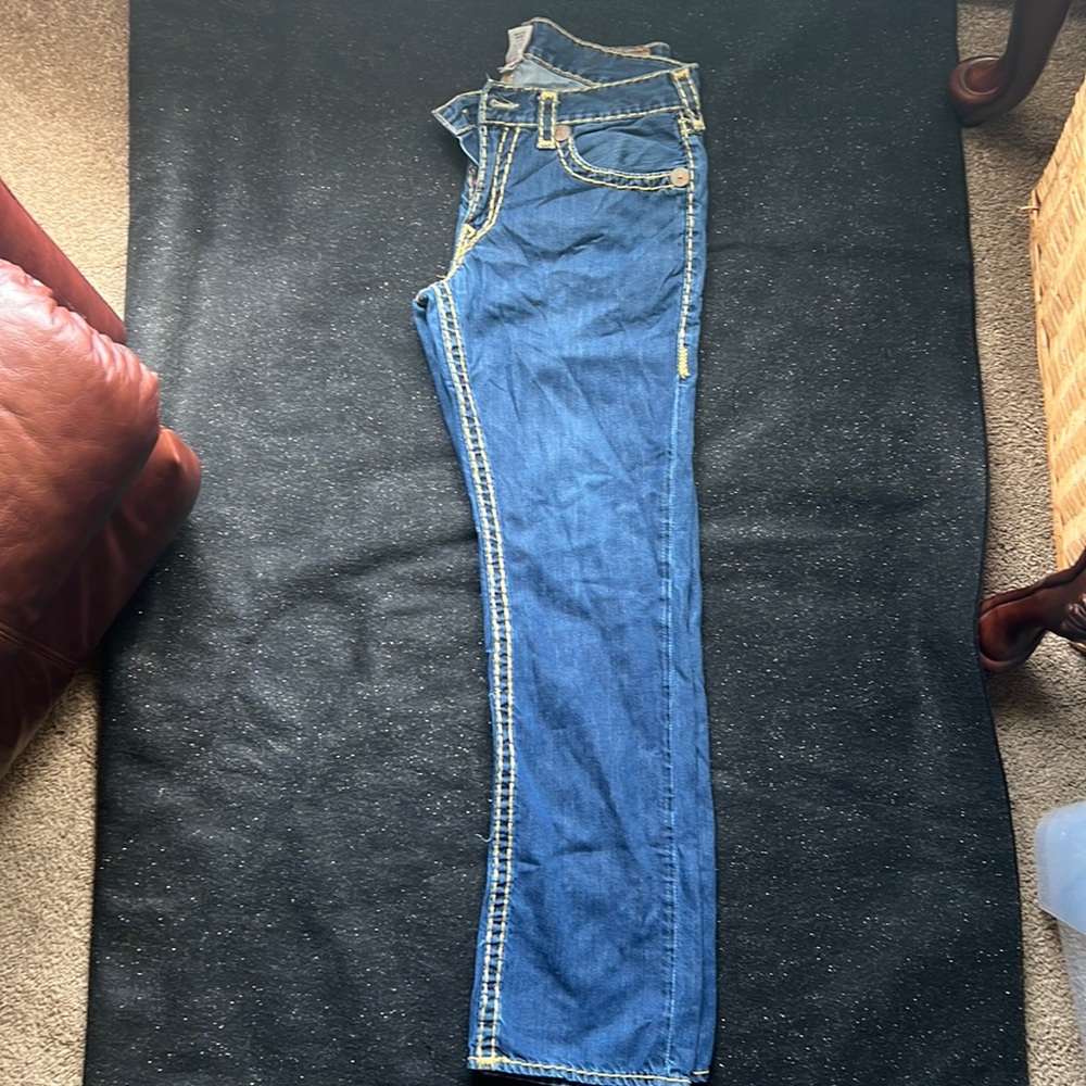 Like New True Religion Denim Jeans! 34 , Yellow stitching